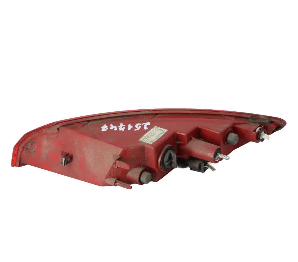 Feu arrière gauche Renault LAGUNA Coupé (DT0-1) 2.0 dci (dt01, dt08, dt09, dt0k, dt12, dt1c, dt1d, dt1m,... (2008-2015) 
