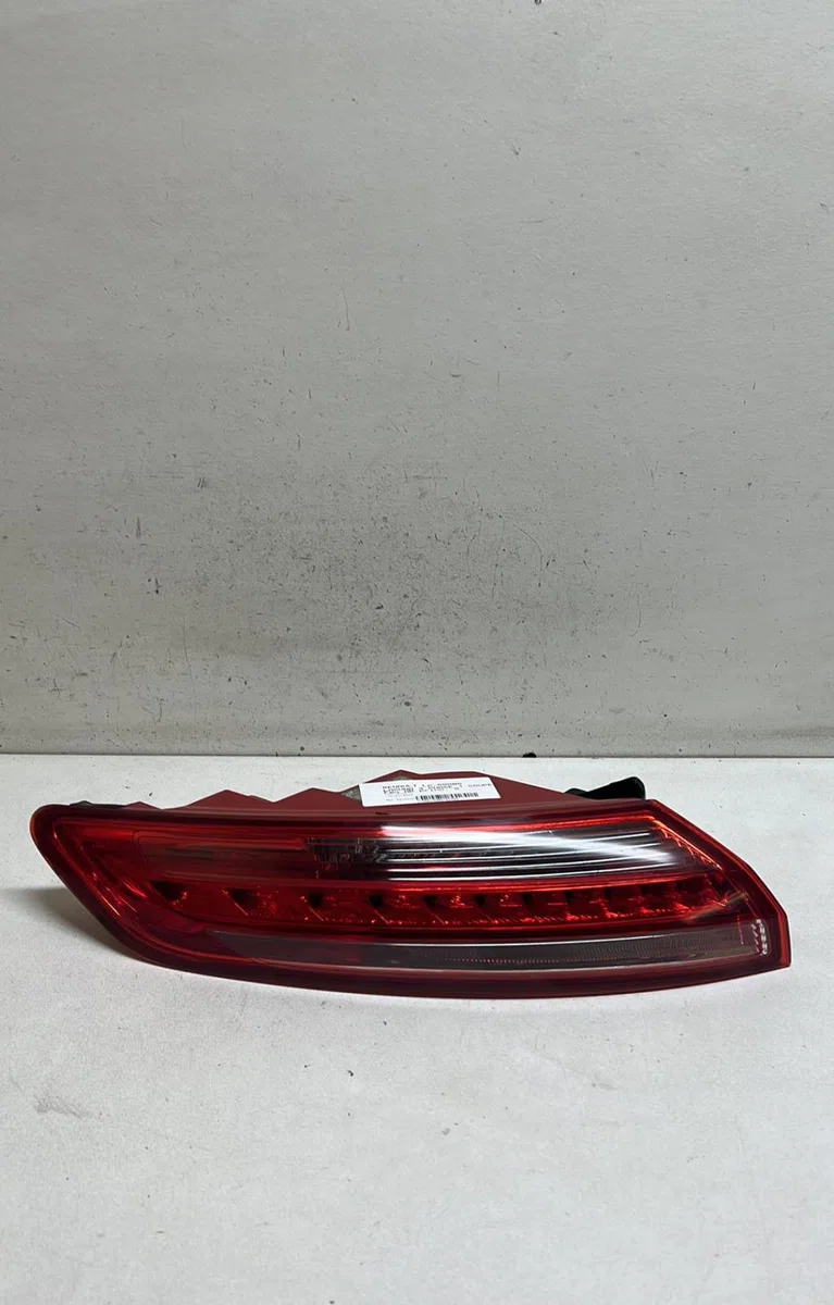 Feu arrière gauche Renault LAGUNA Coupé (DT0-1) 3.0 dci (2012-2015) occasion