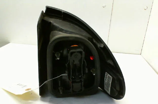 Feu arrière gauche RENAULT LAGUNA I  1.8 16v occasion