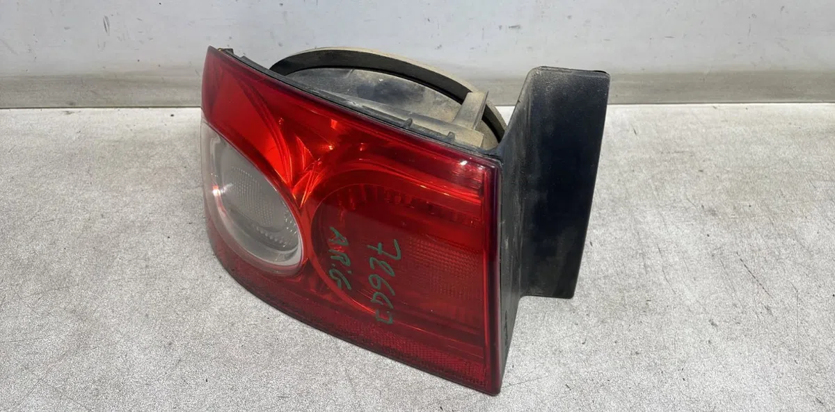 Feu arrière gauche Renault LAGUNA II (BG0-1_) 1.9 dci (bg1a, bg1v) (2005-2007) occasion