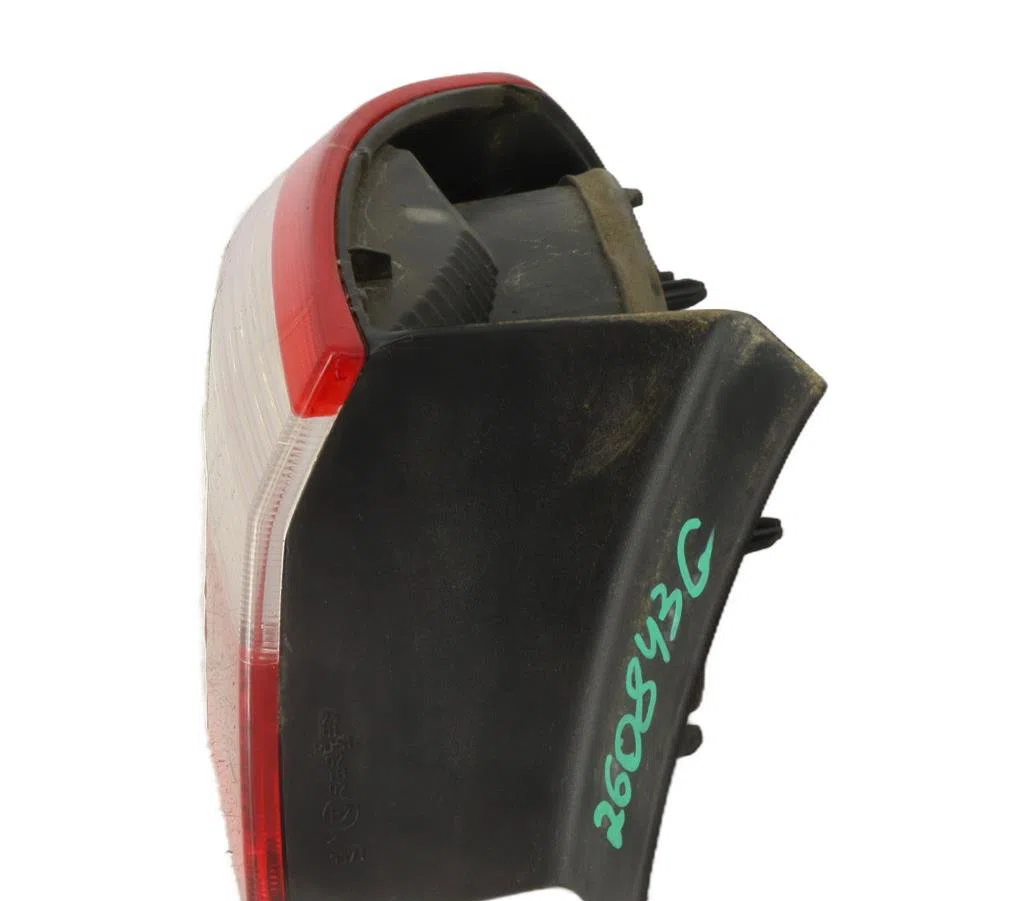 Feu arrière gauche Renault LAGUNA II (BG0-1_) 2.0 16v (bg00, bg0k, bg0p, bg0w) (2002-2007) 5 portes occasion