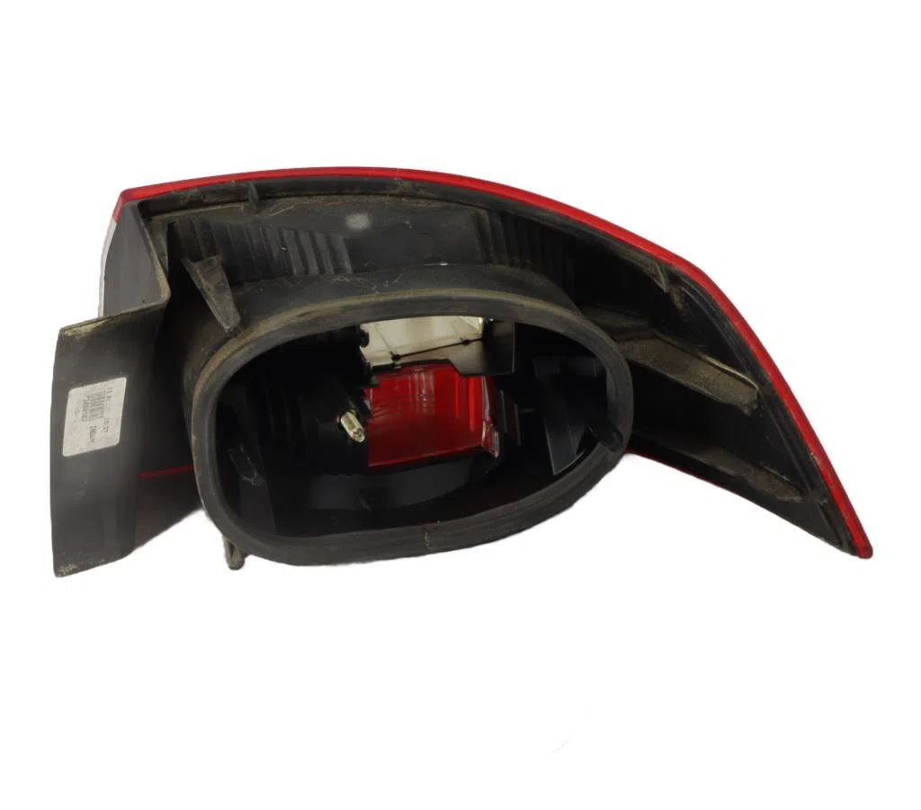 Feu arrière gauche Renault LAGUNA II (BG0-1_) 2.0 16v (bg00, bg0k, bg0p, bg0w) (2002-2007) 5 portes occasion