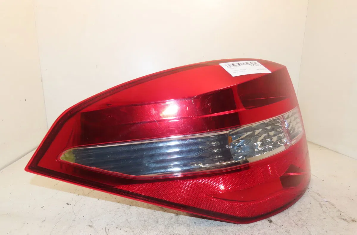Feu arrière gauche Renault LAGUNA III Grandtour (KT0-1) 2.0 dci (kt01, kt08, kt09, kt0k, kt12, kt1d, kt1w) (2007-2015) 5