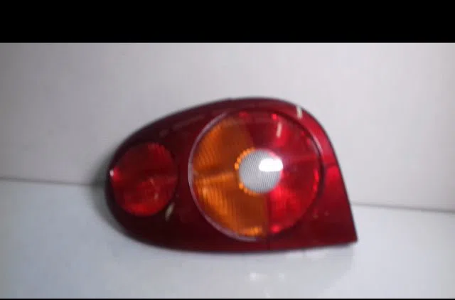 Feu arrière gauche Renault MEGANE I Cabriolet (EA0-1_) 1.4 16v (ea0d, ea1h, ea0w, ea10) (1999-2003) occasion