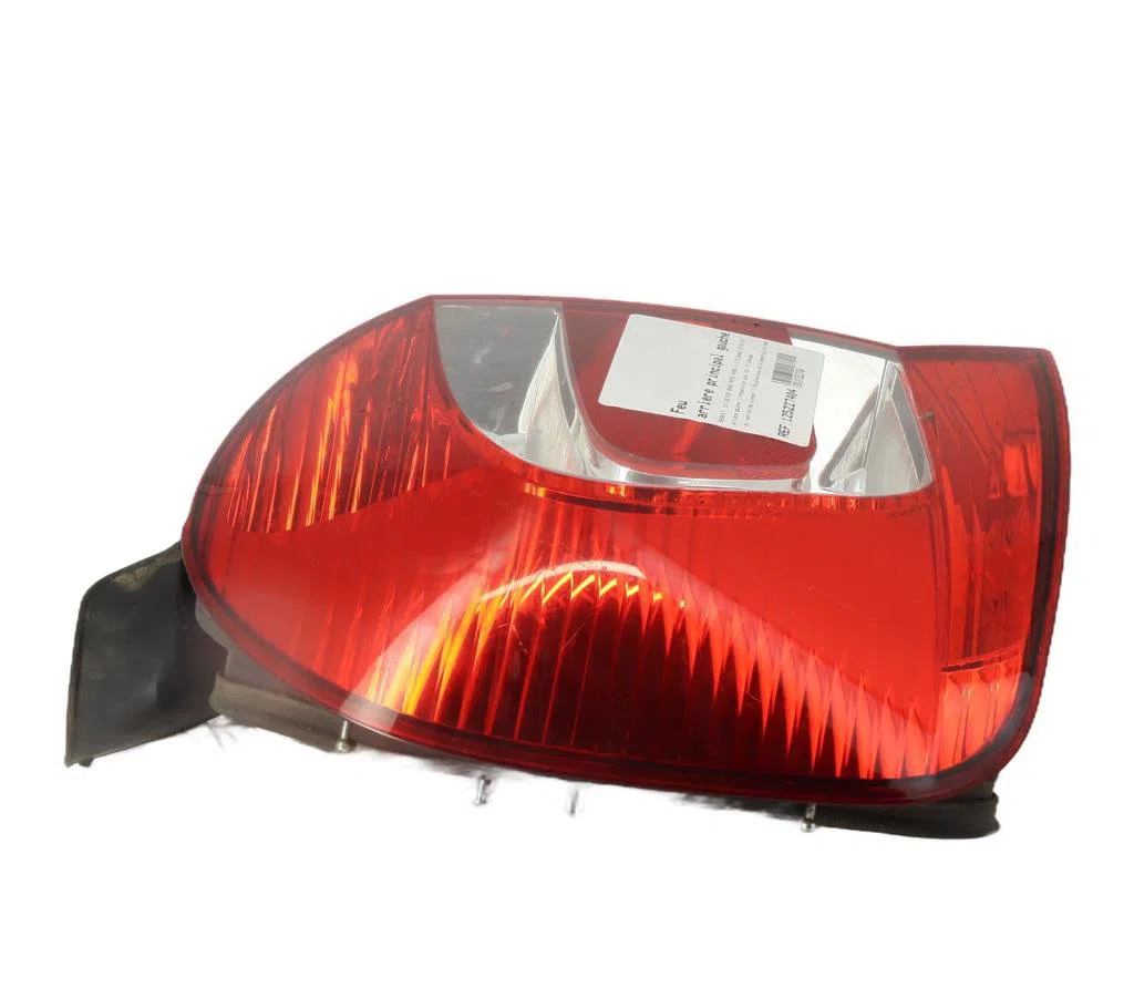 Feu arrière gauche Renault MODUS - GRAND MODUS (F-JP0_) 1.5 dci 90 (2010) occasion