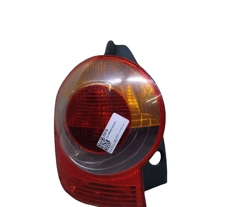 FEU ARRIERE GAUCHE RENAULT MODUS I 8200655992