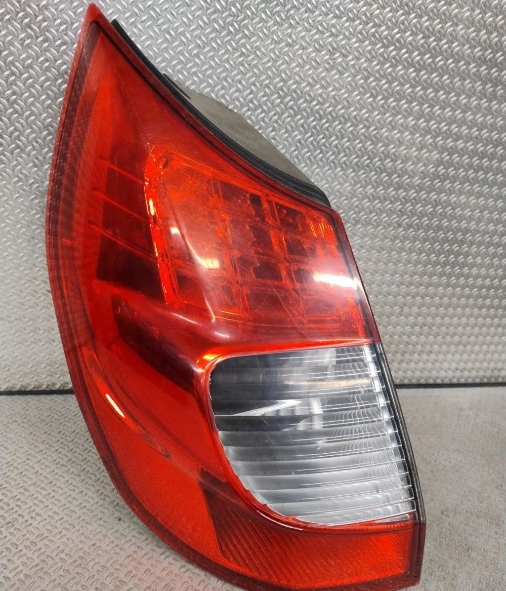Feu arrière gauche RENAULT SCENIC 2  SCENIC 2 PHASE 2 occasion