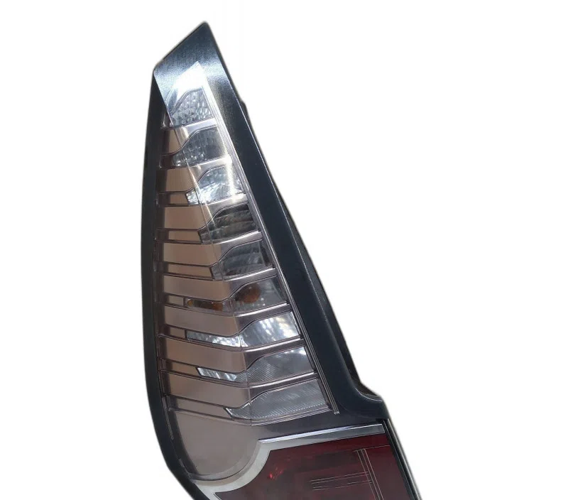 FEU ARRIERE GAUCHE RENAULT SCENIC III 265550386R
