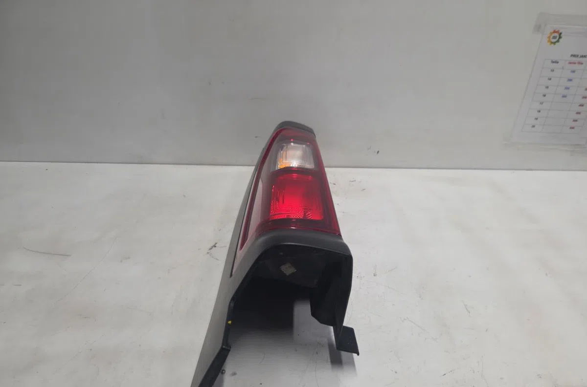 Feu arrière gauche RENAULT TRAFIC 3 LONG PHASE 1 occasion