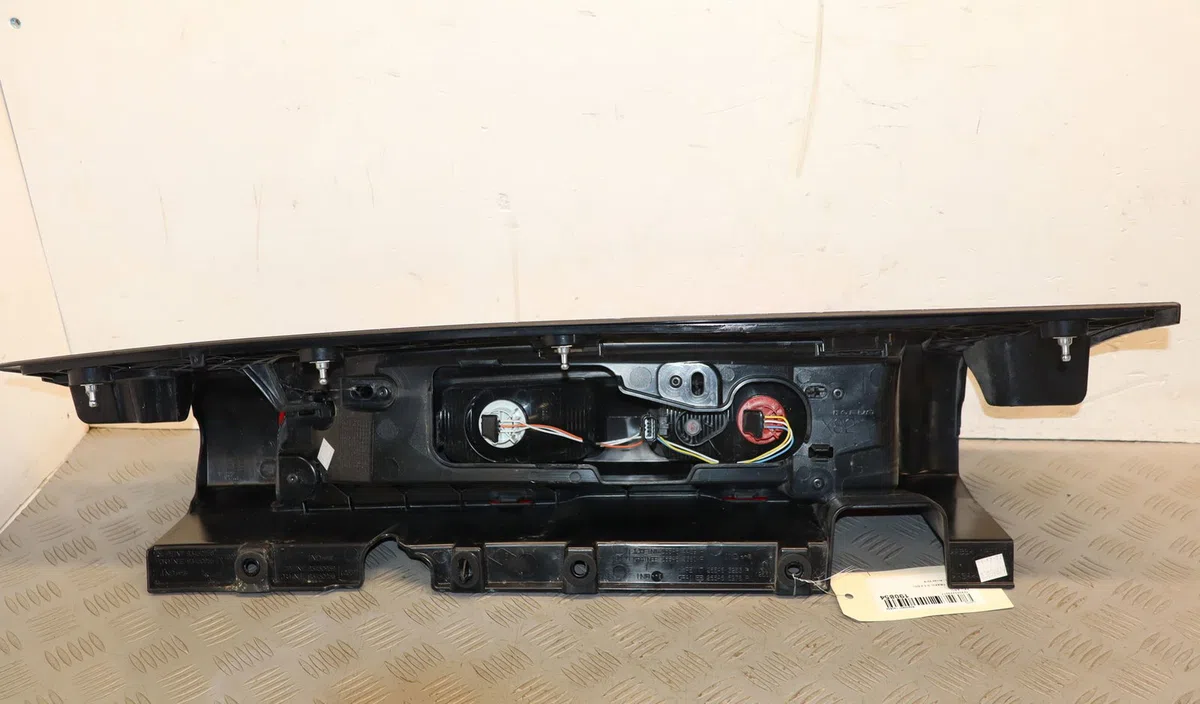 Feu arrière gauche RENAULT TRAFIC III  1.6 DCI 115ch occasion