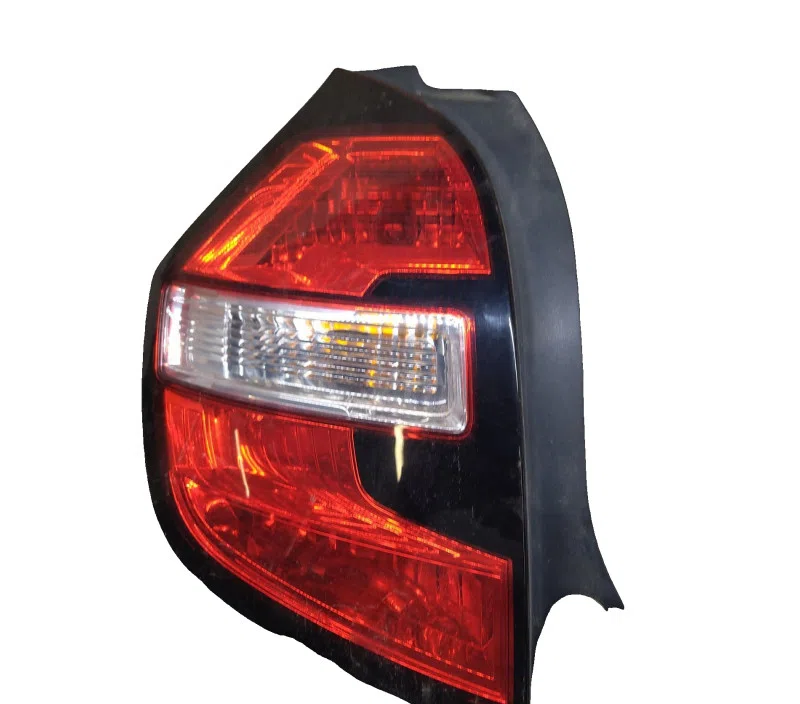 FEU ARRIERE GAUCHE RENAULT TWINGOIII 265555949r