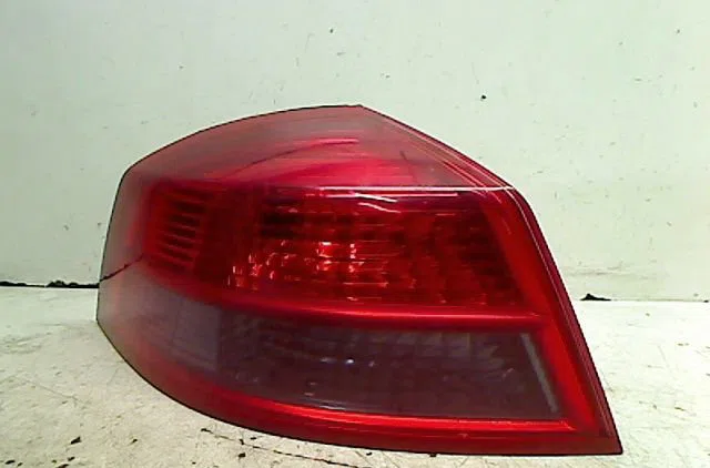 Feu arrière gauche RENAULT VEL SATIS occasion