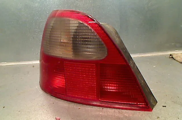 Feu arrière gauche Rover 200 II 3-5 portes (RF) 220 sdi (1995-2000) occasion