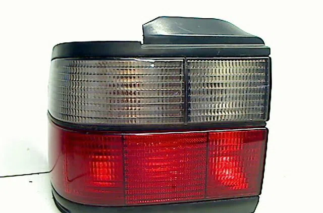 Feu arrière gauche ROVER 200 occasion