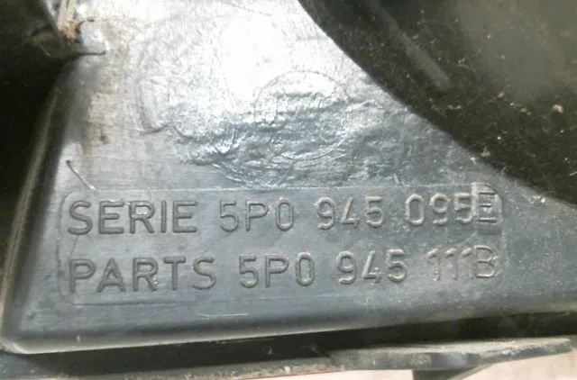 Feu arrière gauche Seat ALTEA (5P1) 1.9 tdi (2004) 5 portes occasion