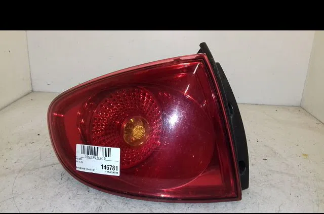 Feu arrière gauche Seat ALTEA (5P1) 2.0 tdi 16v (2004) occasion