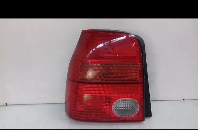 Feu arrière gauche Seat AROSA (6H1) 1.4 tdi (2000-2004) occasion