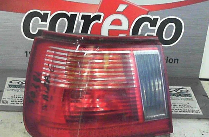 Feu arrière gauche Seat IBIZA II (6K1) 1.9 tdi (1996-2002) occasion