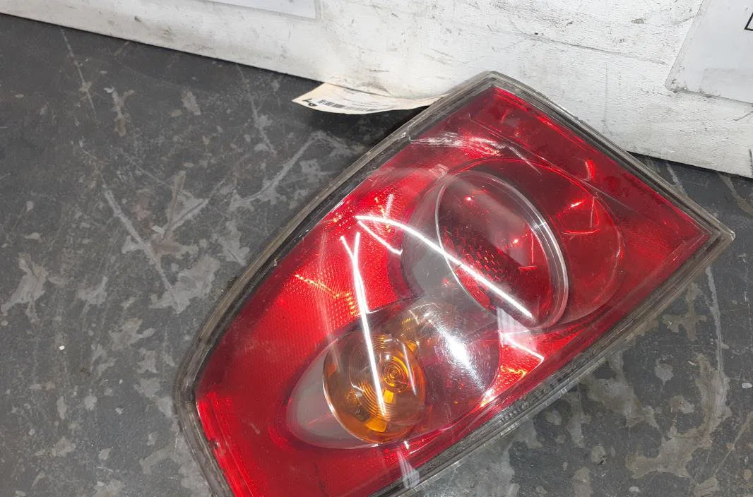 Feu arrière gauche Seat IBIZA III (6L1) 1.9 tdi (2002-2009) 5 portes occasion