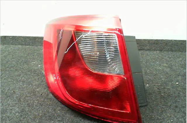 Feu arrière gauche SEAT IBIZA IV  1.6 TDI 90ch occasion