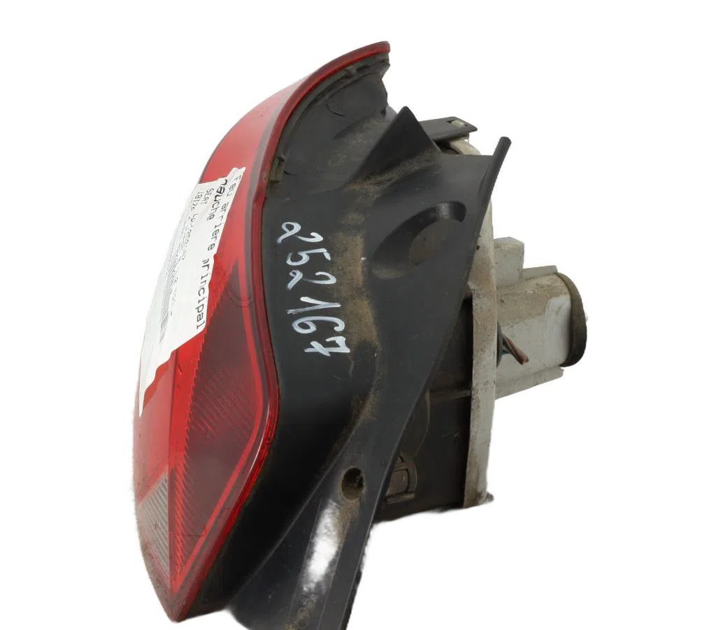 Feu arrière gauche Seat IBIZA IV (6J5, 6P1) 1.2 tdi (2010-2015) occasion