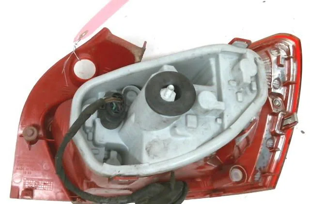 Feu arrière gauche Seat IBIZA IV (6J5, 6P1) 1.9 tdi (2008-2010) occasion