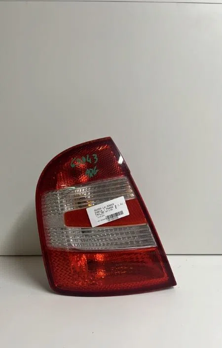 Feu arrière gauche Skoda FABIA I (6Y2) 1.4 16v (1999-2008) occasion