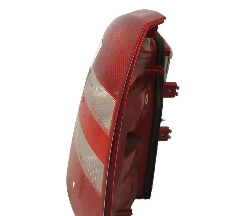 Feu arrière gauche Skoda OCTAVIA II (1Z3) 1.9 tdi (2004-2010) occasion