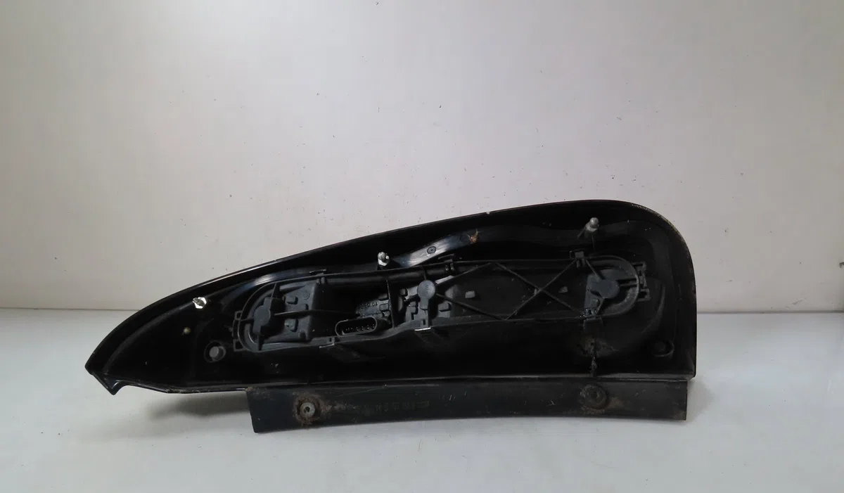 Feu arrière gauche Smart FORFOUR (454) 1.5 cdi (454.001) (2004-2006) occasion