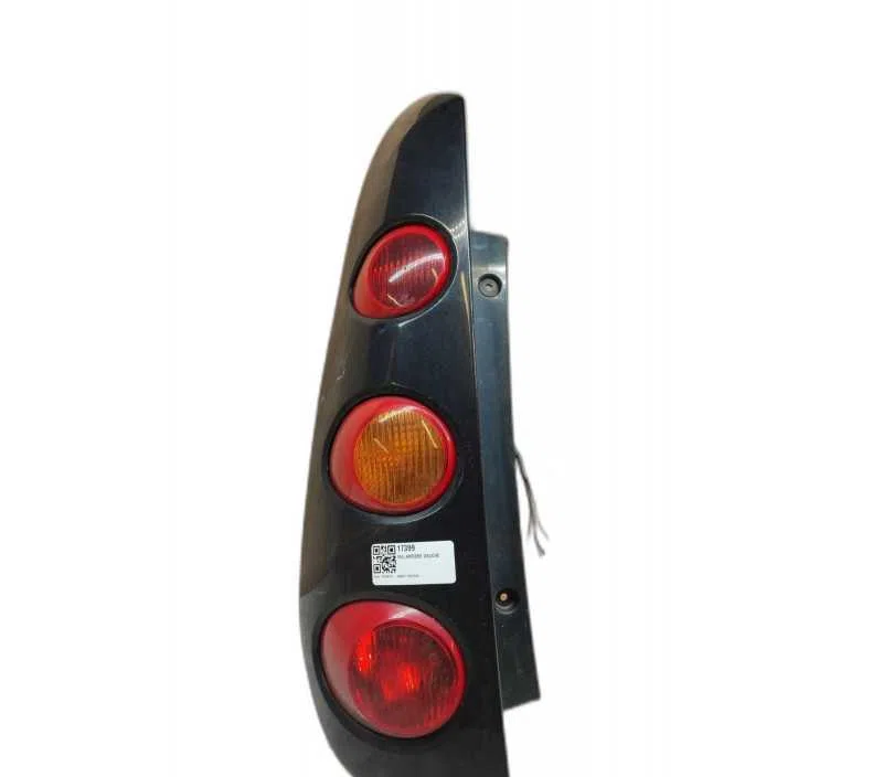FEU ARRIERE GAUCHE SMART FORFOUR A4548200964
