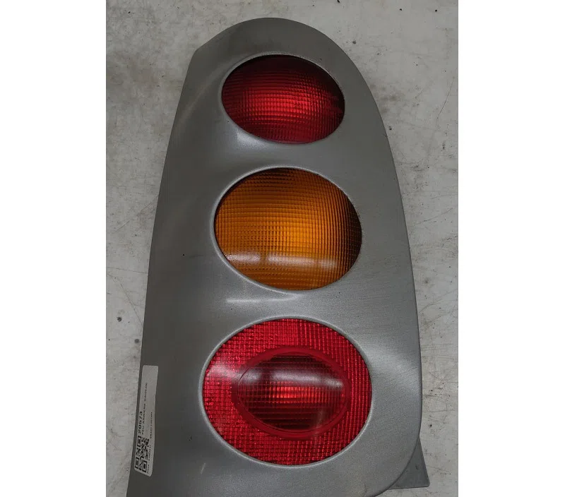 FEU ARRIERE GAUCHE SMART FORTWO Q0012860V001000000