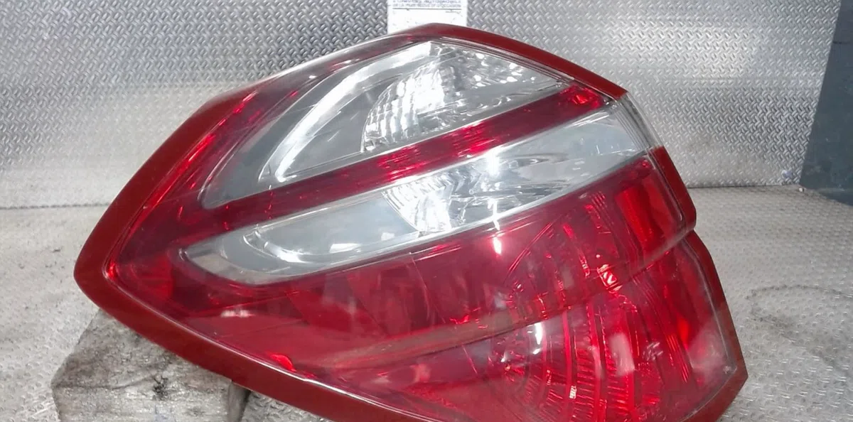 Feu arrière gauche Subaru OUTBACK (BL, BP) 2.0 d awd (bpd) (2008-2009) 5 portes occasion