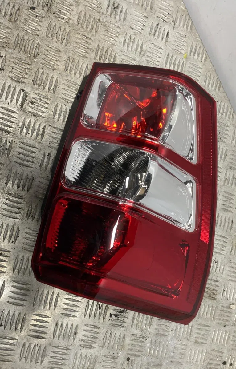 Feu arrière gauche SUZUKI GRAND VITARA 2 PHASE 1 occasion