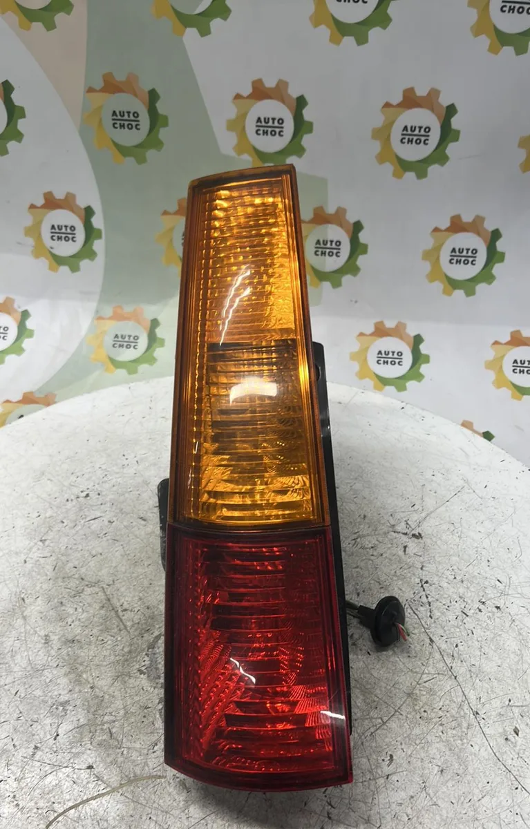 Feu arrière gauche SUZUKI IGNIS 2 occasion