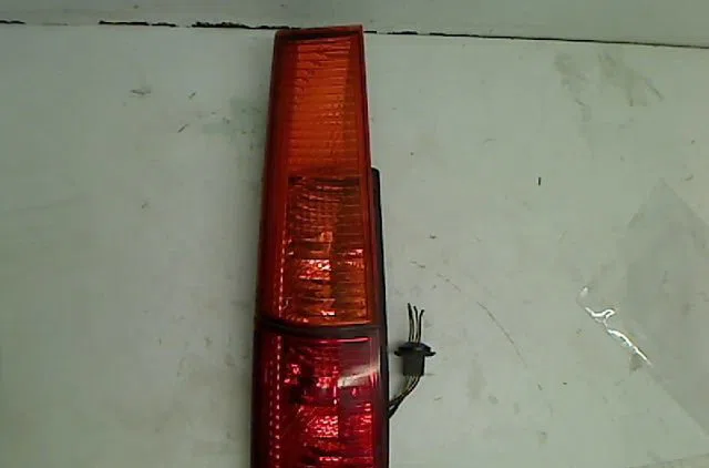 Feu arrière gauche Suzuki IGNIS II (MH) 1.3 ddis (rm413d) (2003) occasion