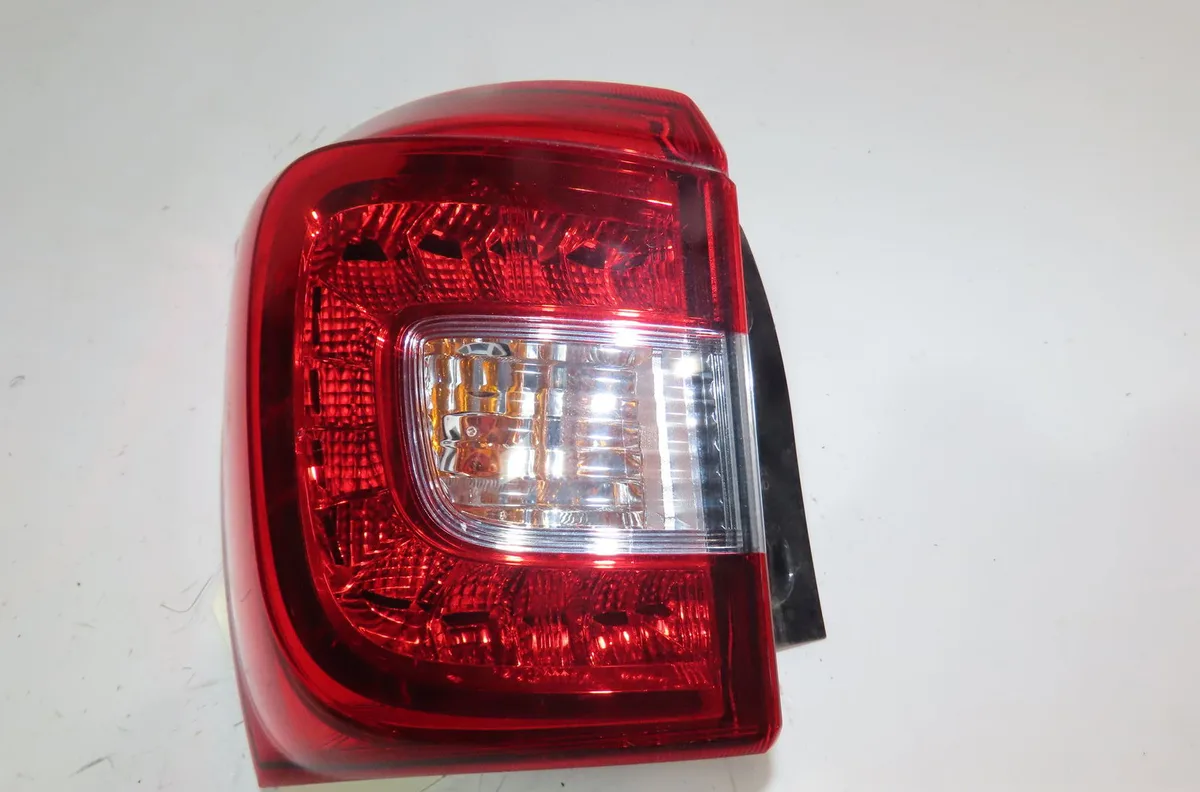 Feu arrière gauche Suzuki SX4 S-CROSS (JY) 1.0 (akk 310) (2016) occasion