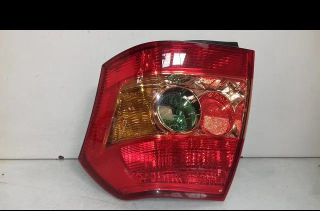 Feu arrière gauche Toyota COROLLA (_E12_) 1.6 vvt-i (zze121_) (2002-2006) occasion