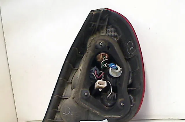 Feu arrière gauche Toyota COROLLA Liftback (_E11_) 2.0 d (ce110) (1997-2000) occasion