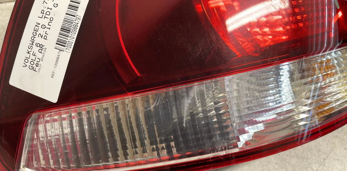 Feu arrière gauche VOLKSWAGEN GOLF 6 occasion