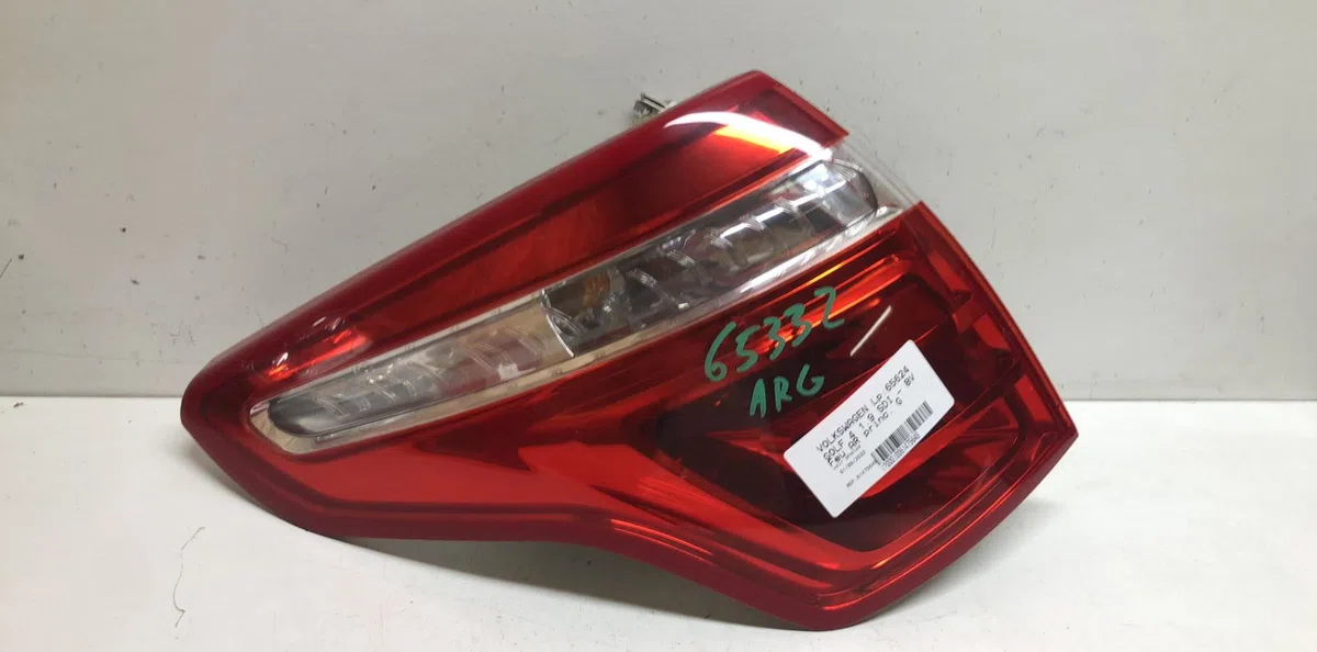 Feu arrière gauche Volkswagen GOLF IV (1J1) 1.9 sdi (1997-2005) occasion