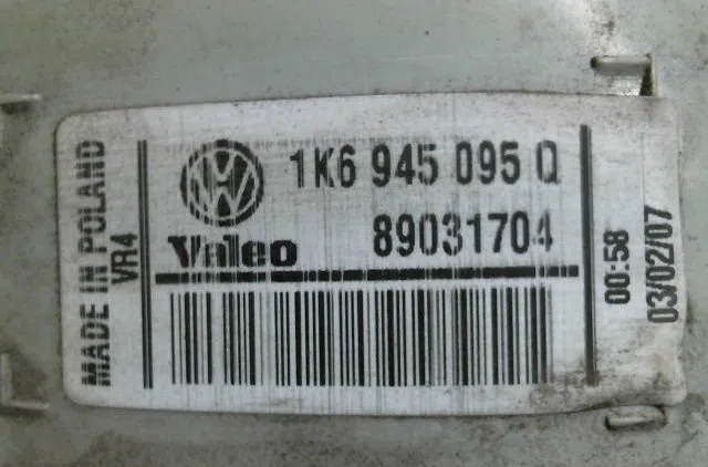 Feu arrière gauche Volkswagen GOLF V (1K1) 1.4 16v (2003-2006) occasion