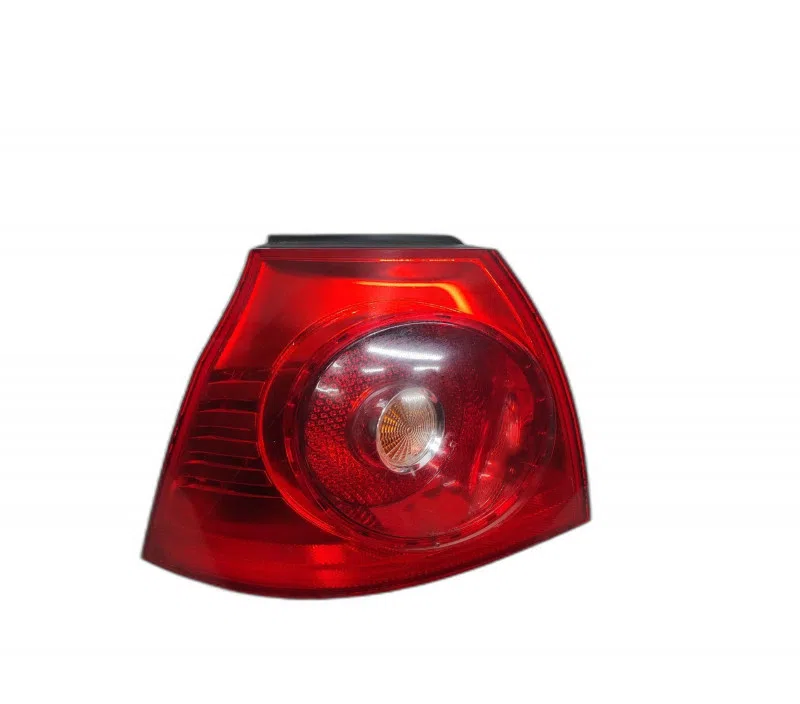 FEU ARRIERE GAUCHE VOLKSWAGEN GOLF V 1K6945095AA