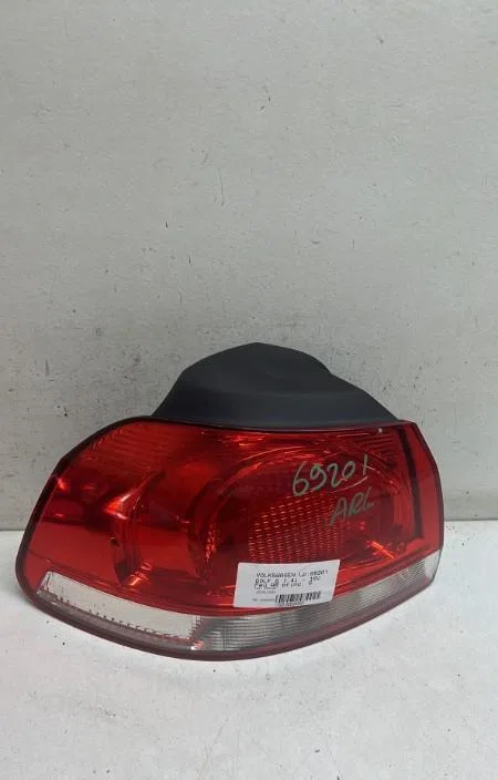 Feu arrière gauche Volkswagen GOLF VI (5K1) 1.4 (2008-2012) 5 portes occasion