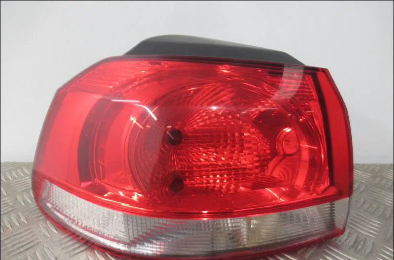 Feu arrière gauche Volkswagen GOLF VI (5K1) 1.4 tsi (2008-2012) 5 portes occasion