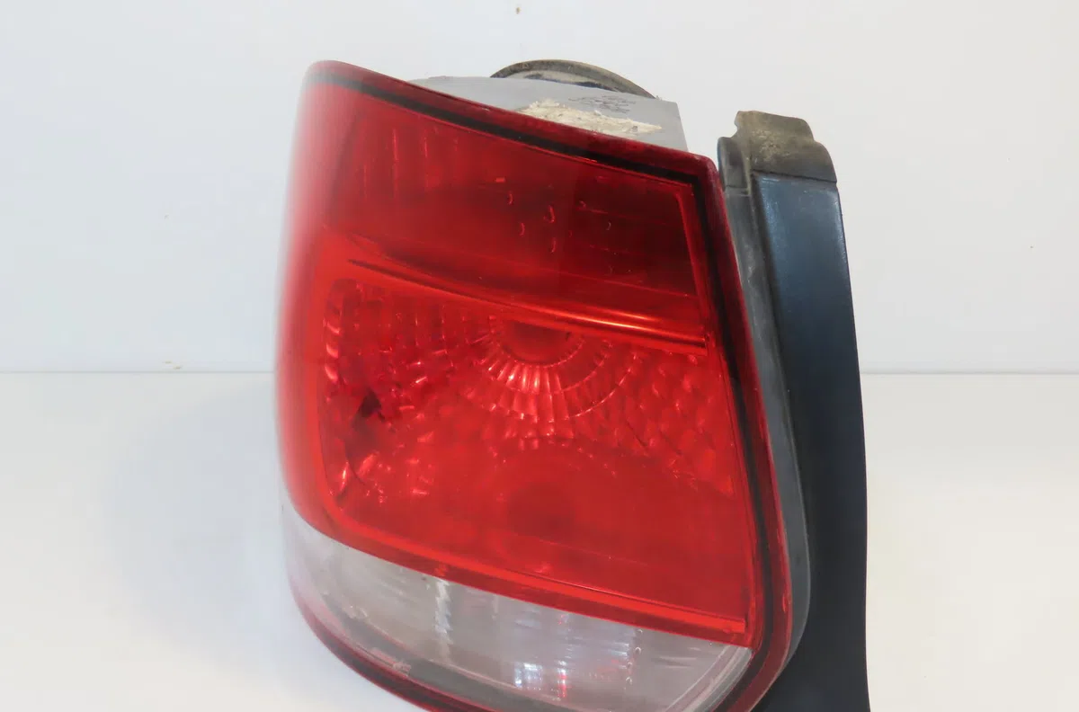 Feu arrière gauche Volkswagen GOLF VI Variant (AJ5) 1.4 tsi (2009-2013) occasion