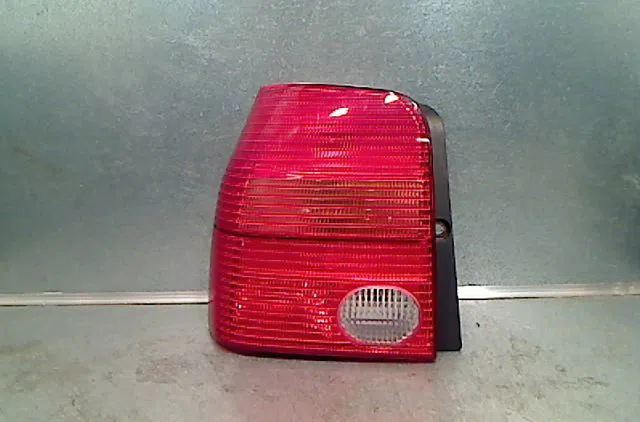 Feu arrière gauche Volkswagen LUPO I (6X1, 6E1) 1.0 (1998-2000) occasion