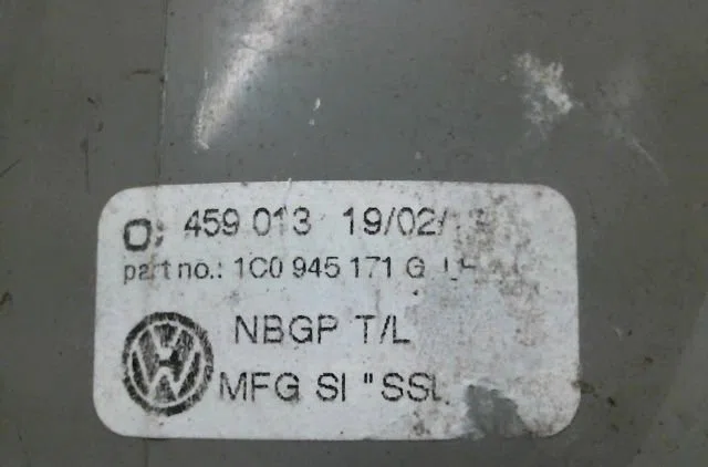 Feu arrière gauche Volkswagen NEW BEETLE Décapotable (1Y7) 1.6 (2003-2010) occasion