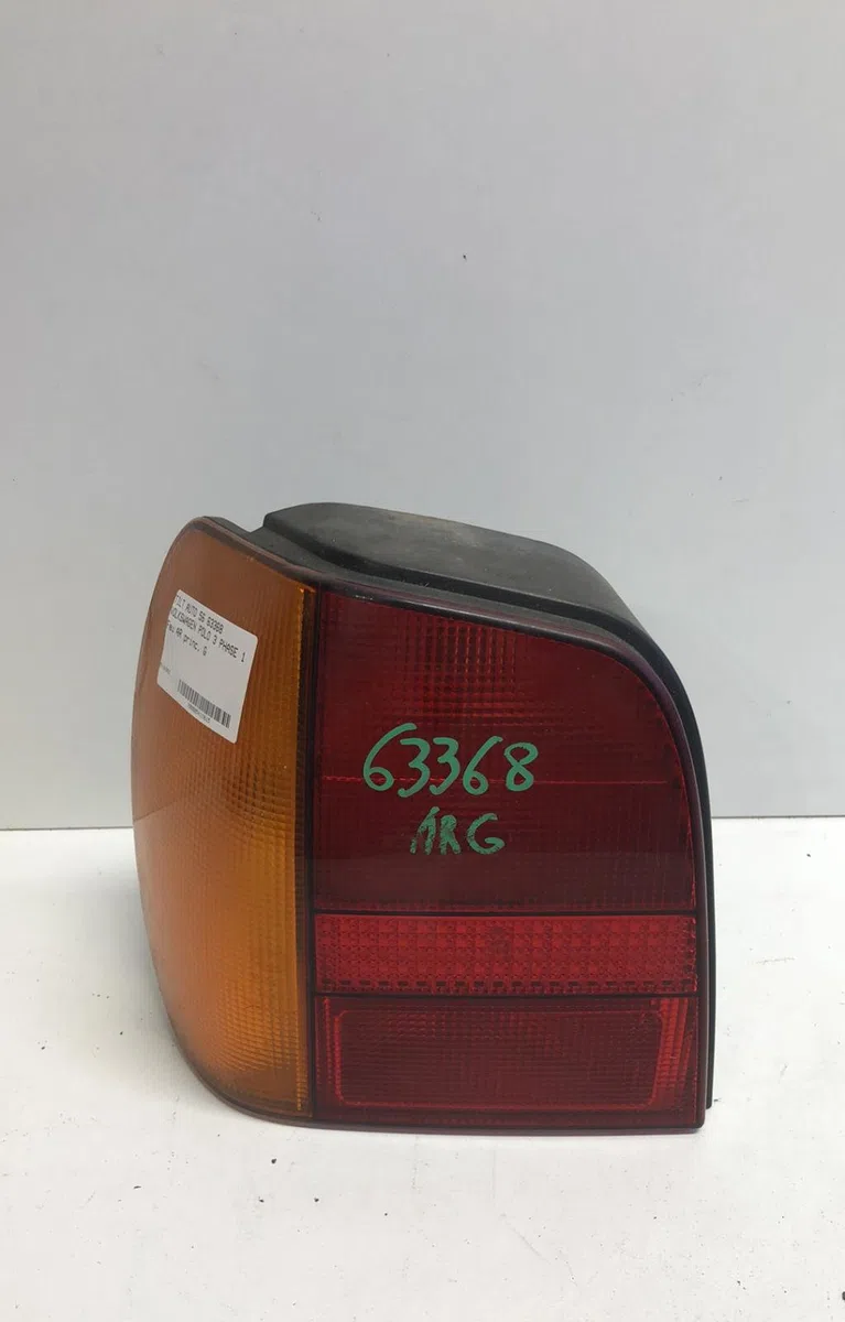 Feu arrière gauche Volkswagen POLO III (6N1) 60 1.4 (1995-1999) occasion