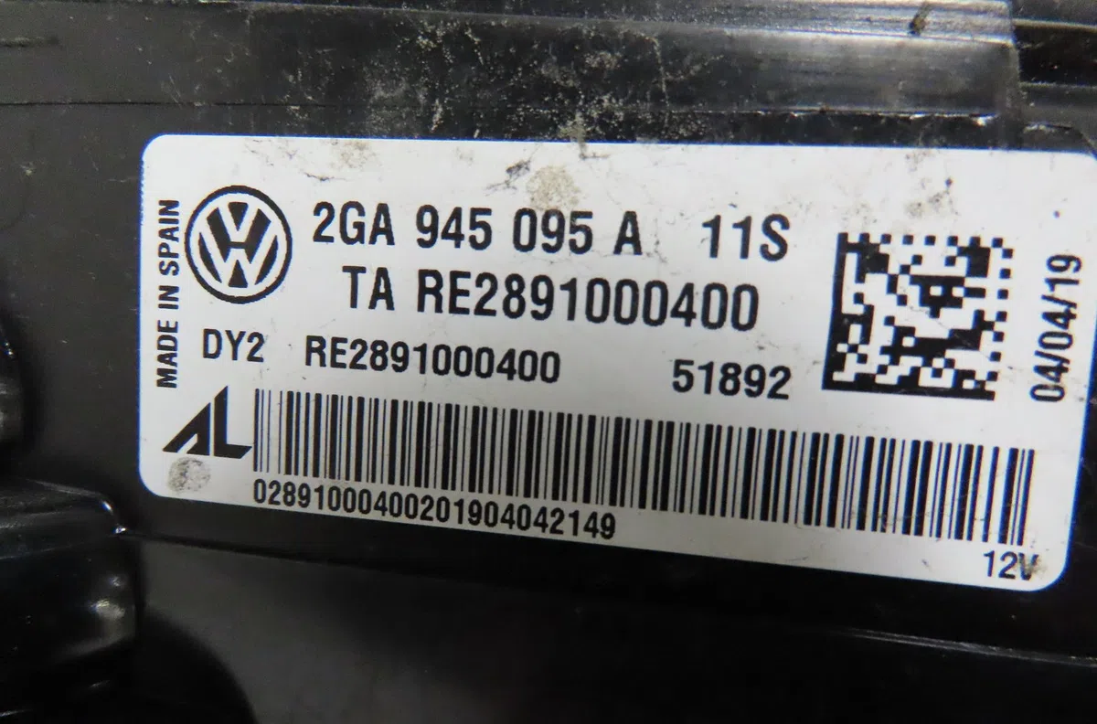 Feu arrière gauche Volkswagen T-ROC (A11, D11) 1.5 tsi (2017) occasion