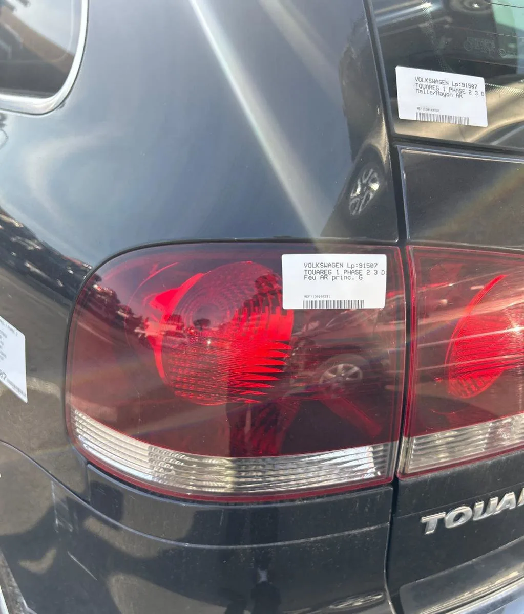 Feu arrière gauche Volkswagen TOUAREG (7LA, 7L6, 7L7) 3.0 v6 tdi (2004-2010) occasion